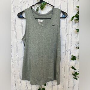 NIKE DRI FIT GREY TANK.‎ LARGE